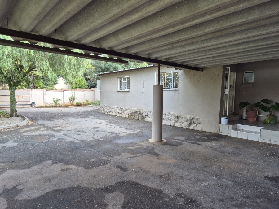 2 Bedroom Property for Sale in Wilkoppies North West